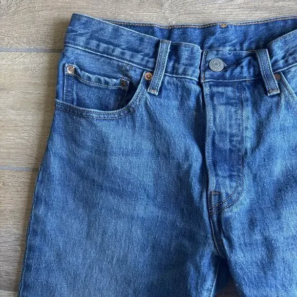 Levi's 501 Men Size 27 Jeans Distressed Button Fly Denim Raw Edge Cropped - Picture 4 of 16